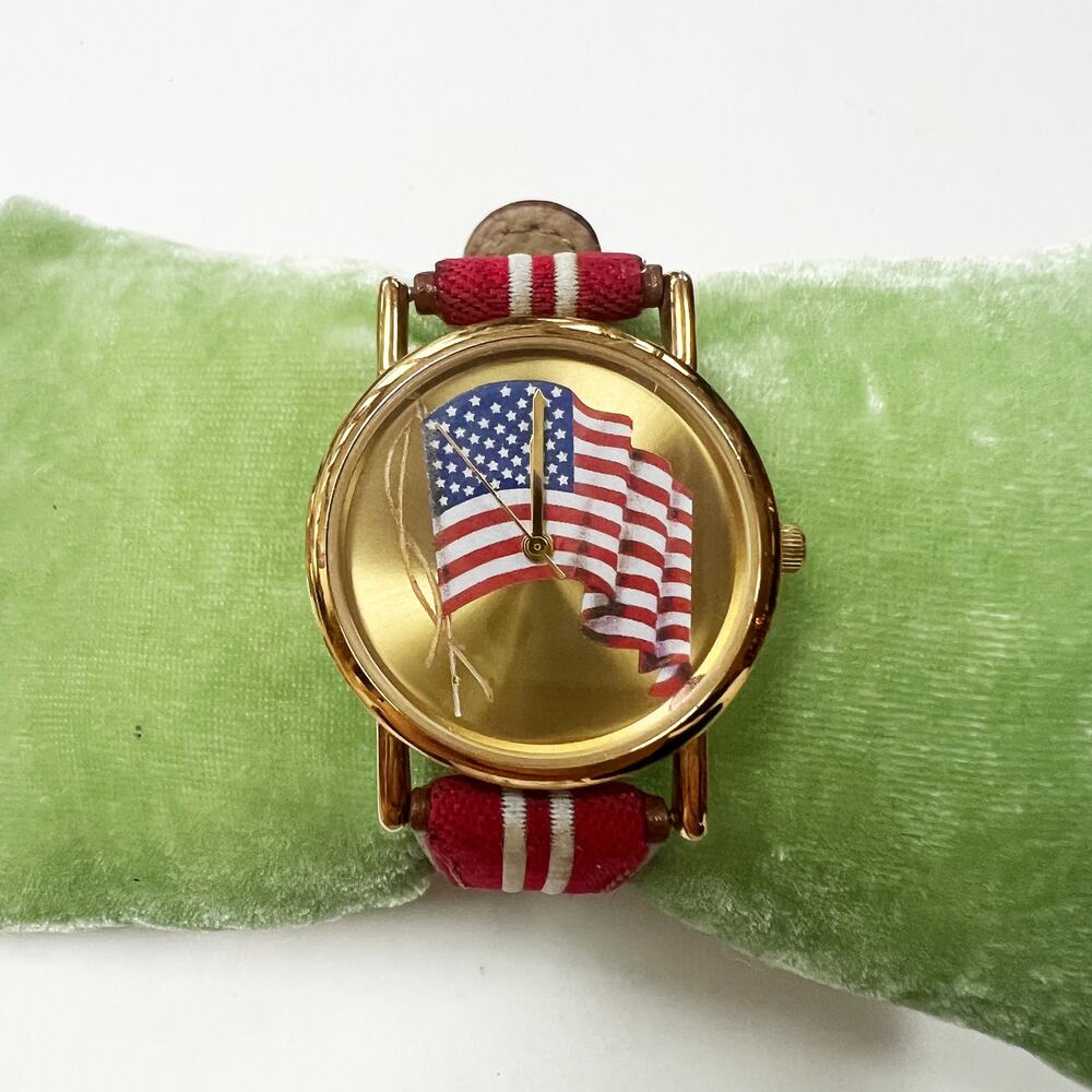 Valdawn American flag watch